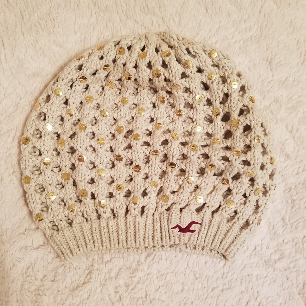 Hollister beanie